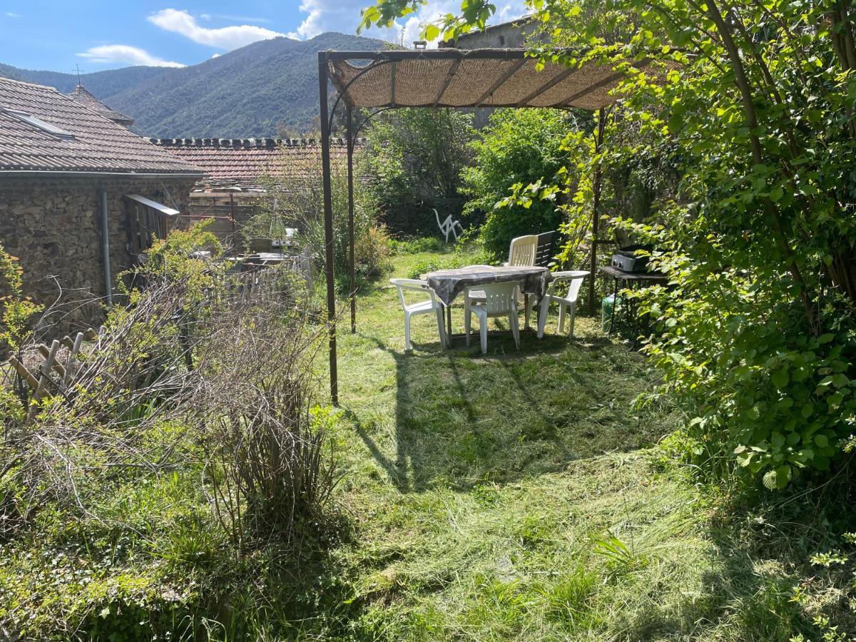 Charmant Petit Gite Au Coeur De L'Ardeche Saint-Melany Zewnętrze zdjęcie